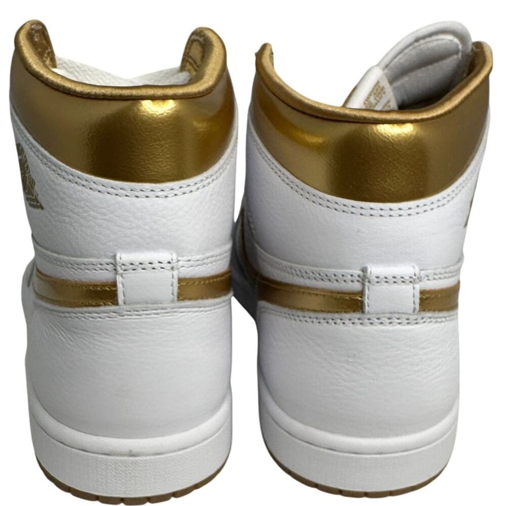 💎✨NEW IN BOX✨💎NIKE Air Jordan 1 Retro HIgh OG (GS) Mettalic Gold - Picture 6 of 7